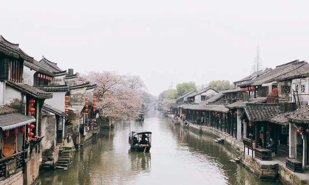 电视突然没有声音要重新启动才有声音是什么原因？